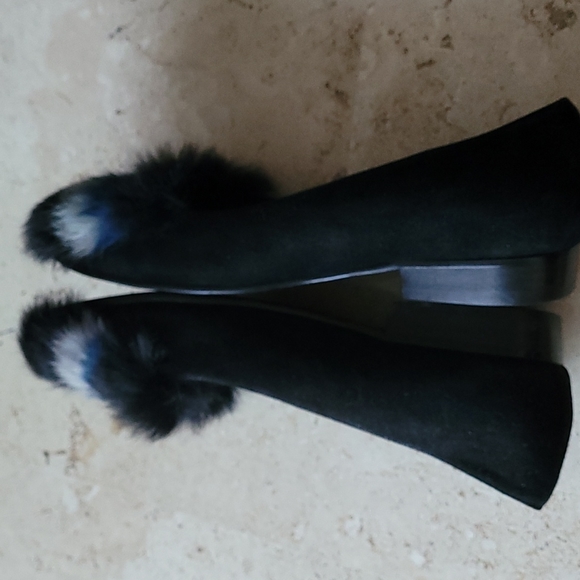 VANELI black suede with tri-colored dyed rabbit fur flats. SIZE 6 - Picture 6 of 9